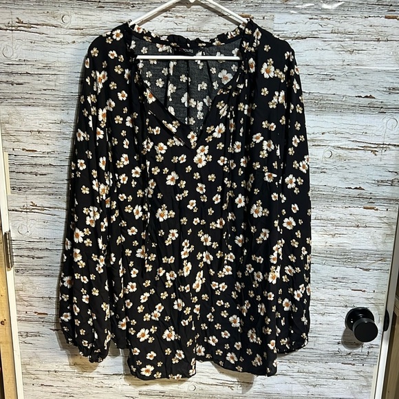 Long sleeve floral shirt size 3X - Picture 1 of 9